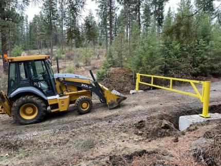 New gate being installed for a new winter non-motorized sno-park on the Colockum Wildlife Area.